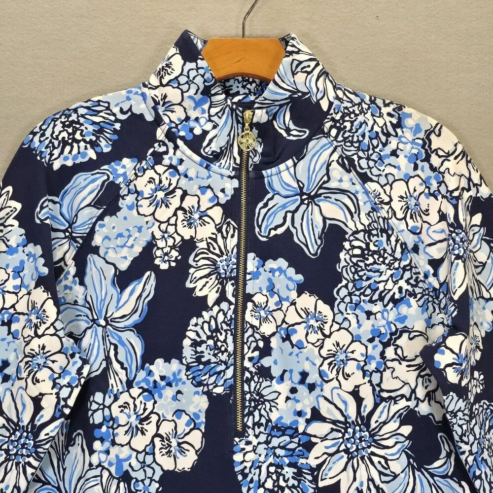 Lilly Pulitzer UPF 50 Skipper Popover Low Tide Navy Bouquet All Day Medium - Picture 4 of 13